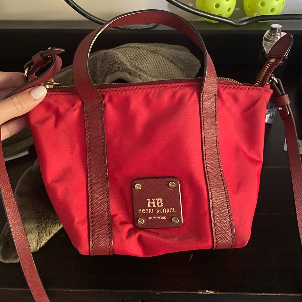 Henri bendel red crossbody bag